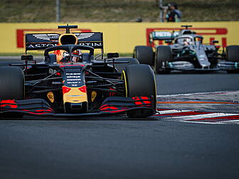 Red Bull lodge official protes...
